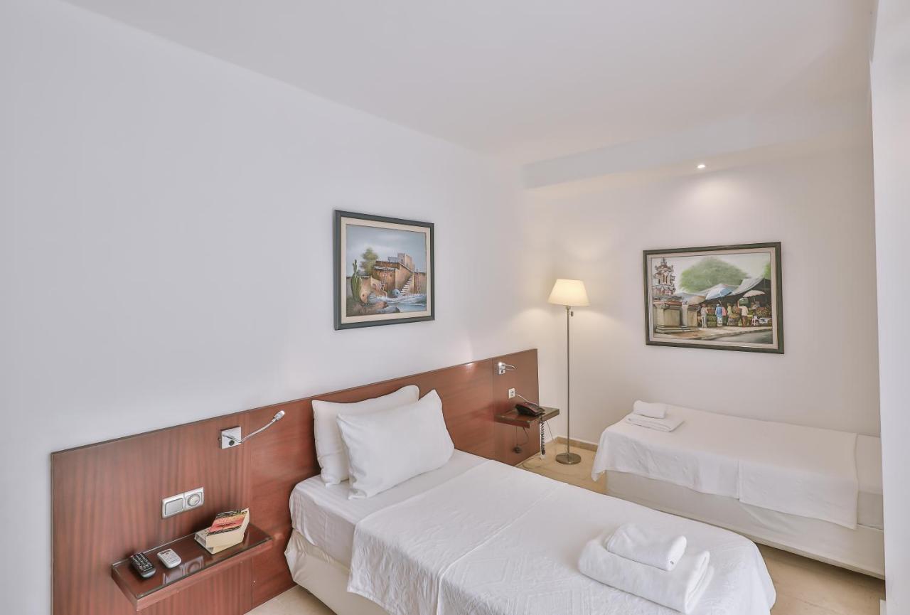 Gardenia Hotel (Adults Only) كاس المظهر الخارجي الصورة