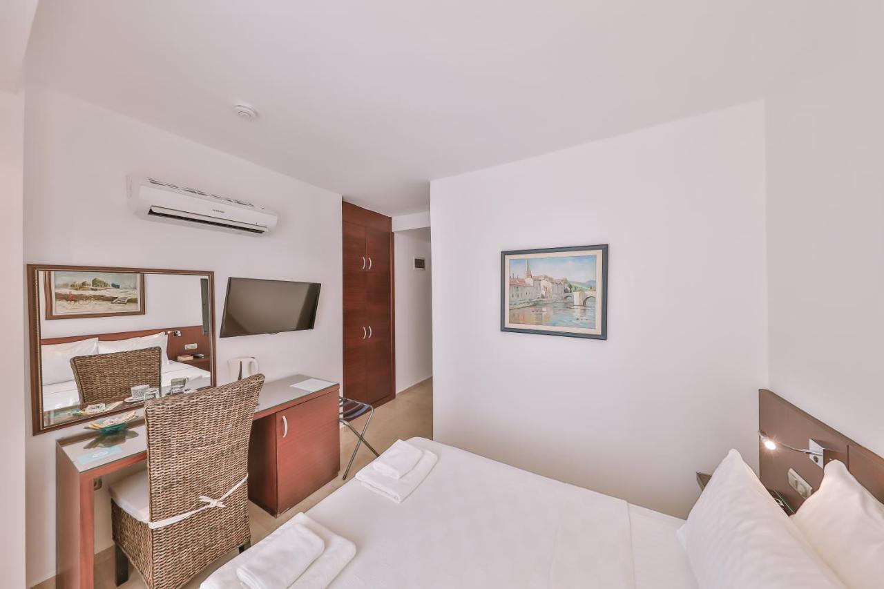 Gardenia Hotel (Adults Only) كاس المظهر الخارجي الصورة